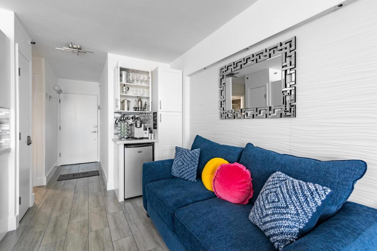 Newly Renovated Oceanfront Studio W/ Balcony - Daytona Beach Apartamento Exterior foto