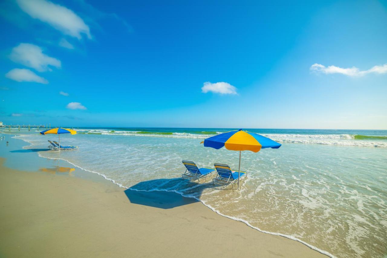 Newly Renovated Oceanfront Studio W/ Balcony - Daytona Beach Apartamento Exterior foto
